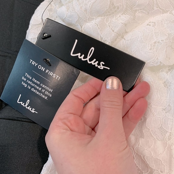 NWT Lulus White Lace Midi Dress 🤍 - Picture 6 of 6